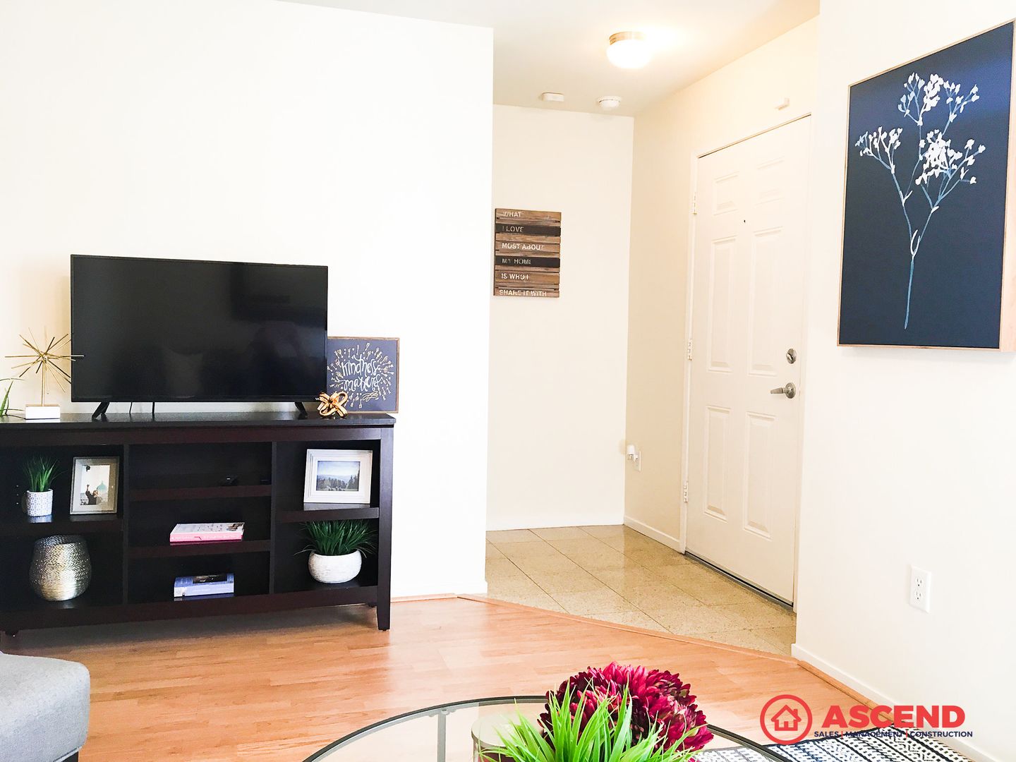 Bakersfield Apartment: 600 Hosking Ave #10