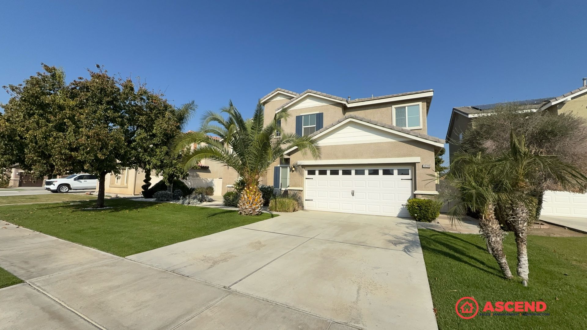 Bakersfield House: 10208 Grizzly St