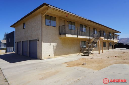 Bright 2-Bedroom Apartment in the Heart of Tehachapi
