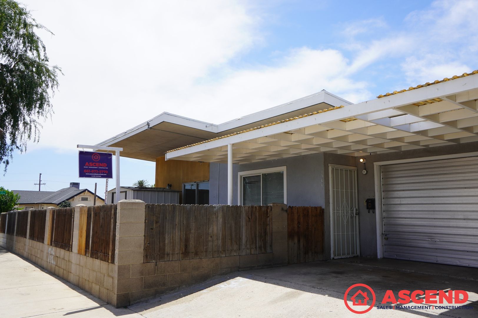 Bakersfield Apartment: 1500-1504 Owens Street