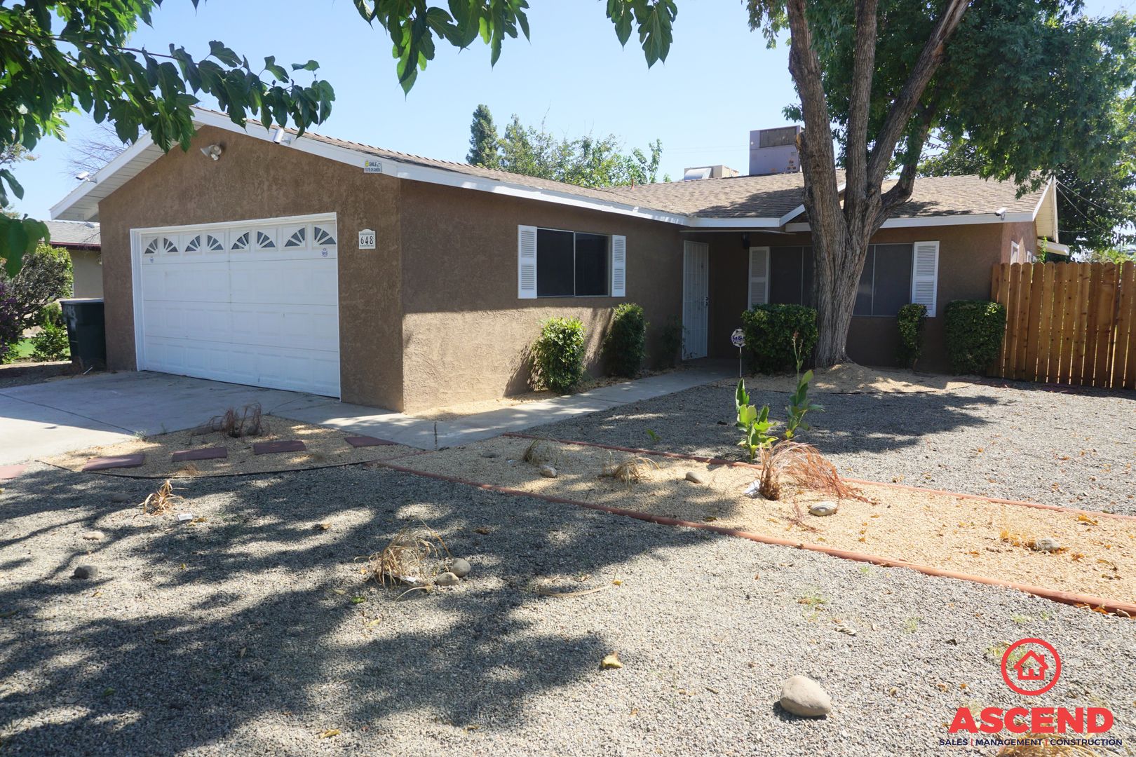 Bakersfield House: 648 Delfino Lane