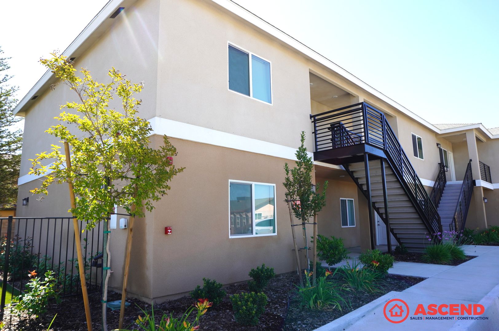 Delano Apartment: 420 20th Ave