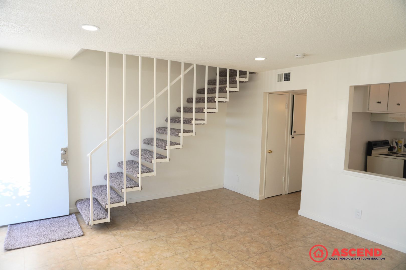 Bakersfield Apartment: 530 Oregon St