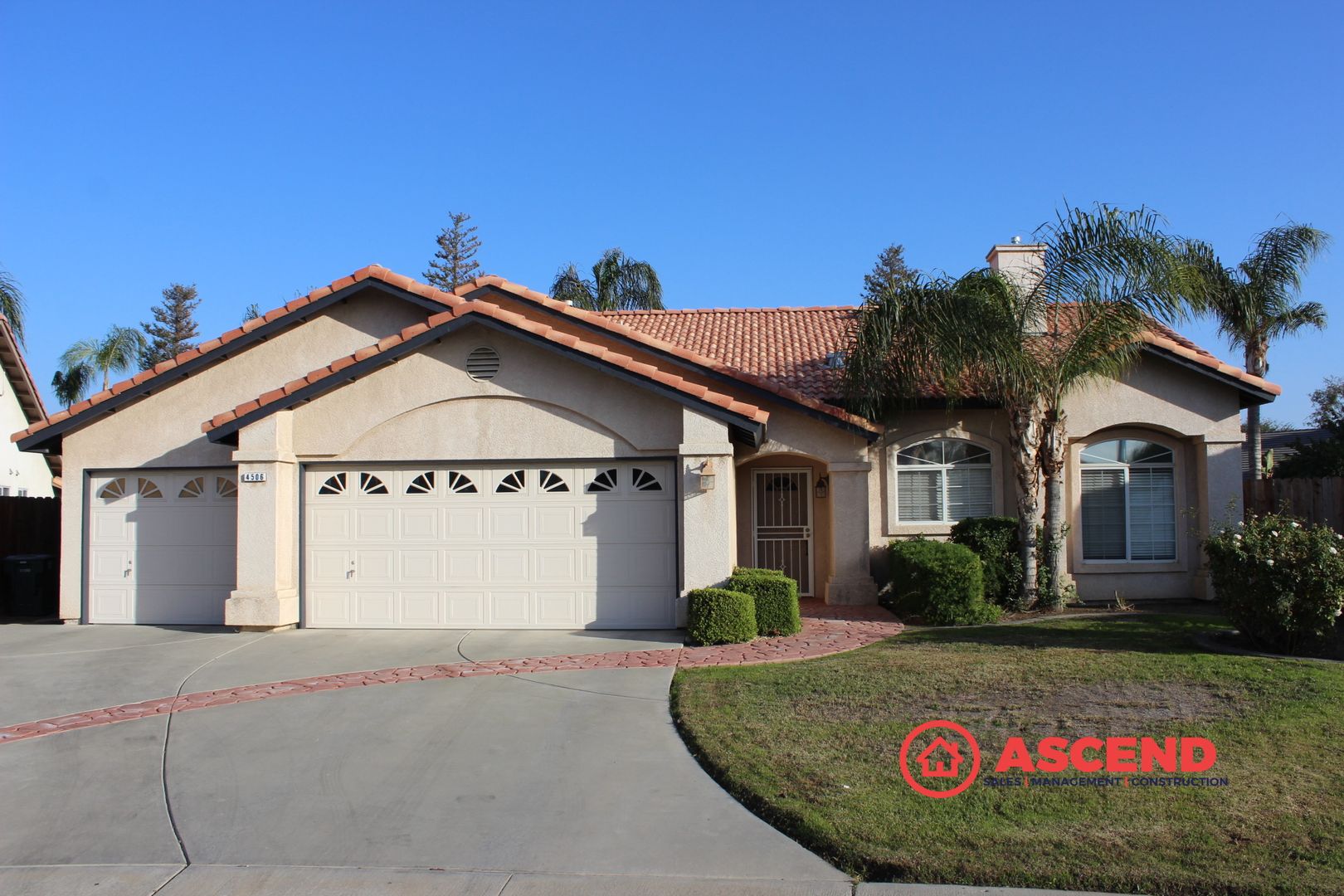 Bakersfield House: 4506 Polo Jump Court