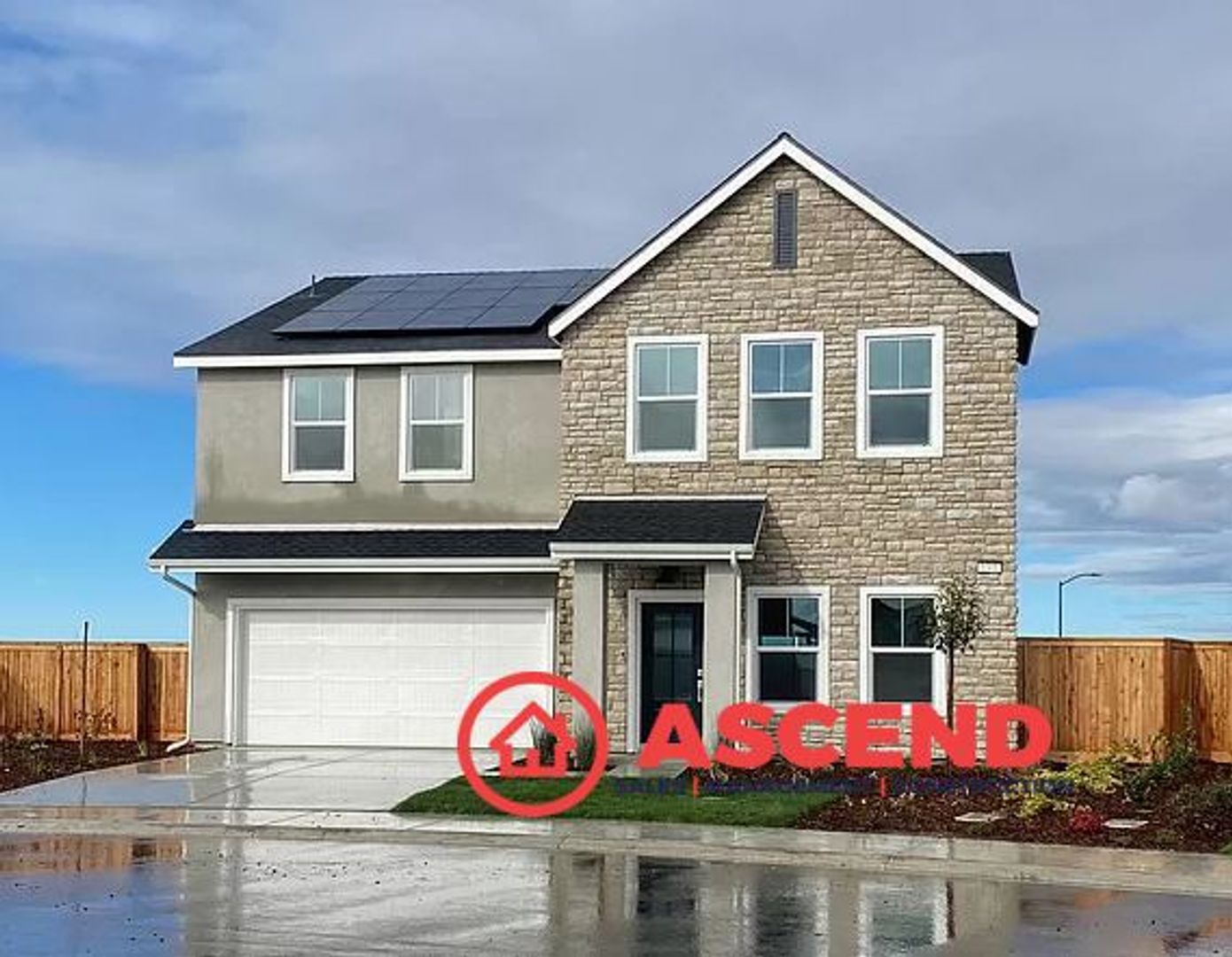 Shafter House: 3301 Twin Knolls Ln