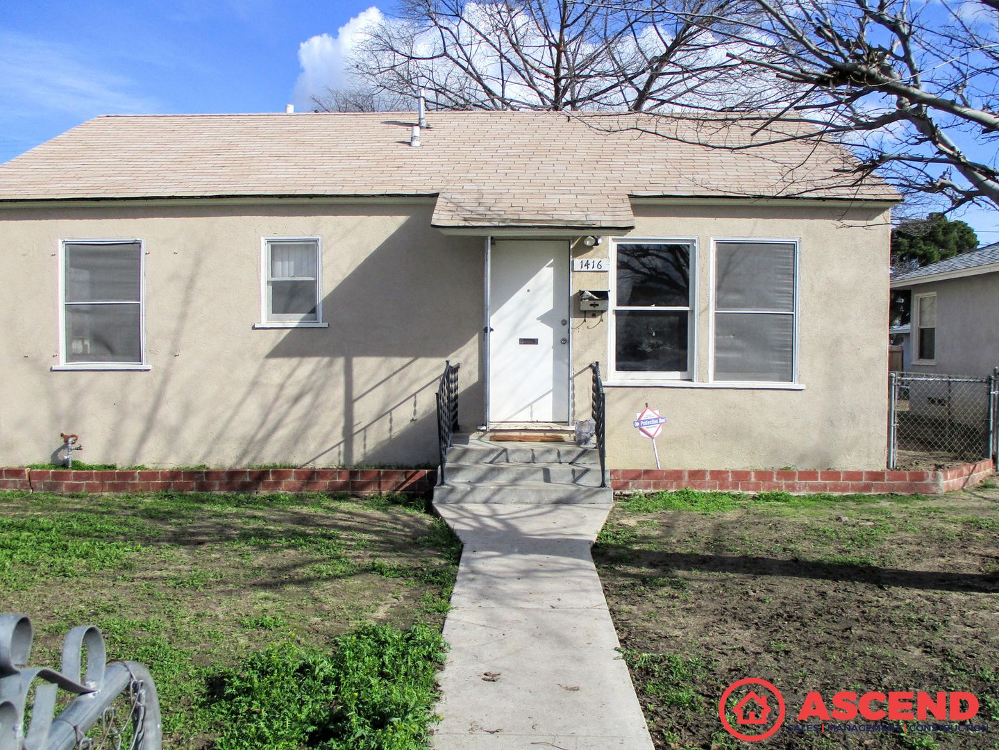 Bakersfield House: 1416 El Toro Drive