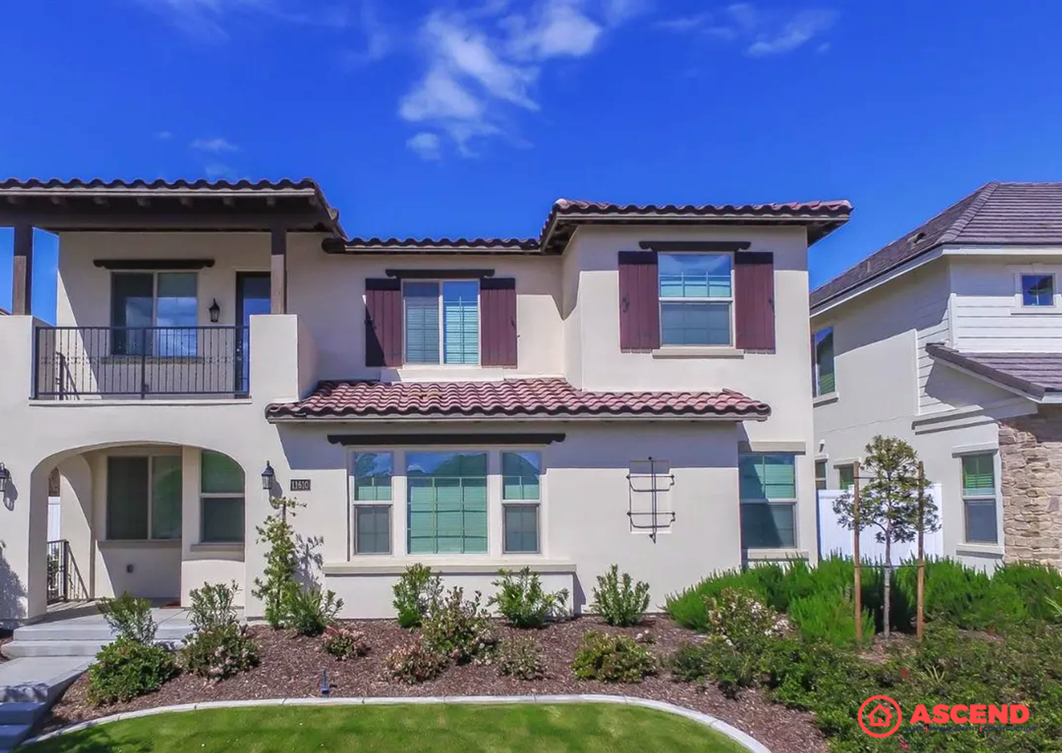 Bakersfield House: 11610 Campus Park Dr