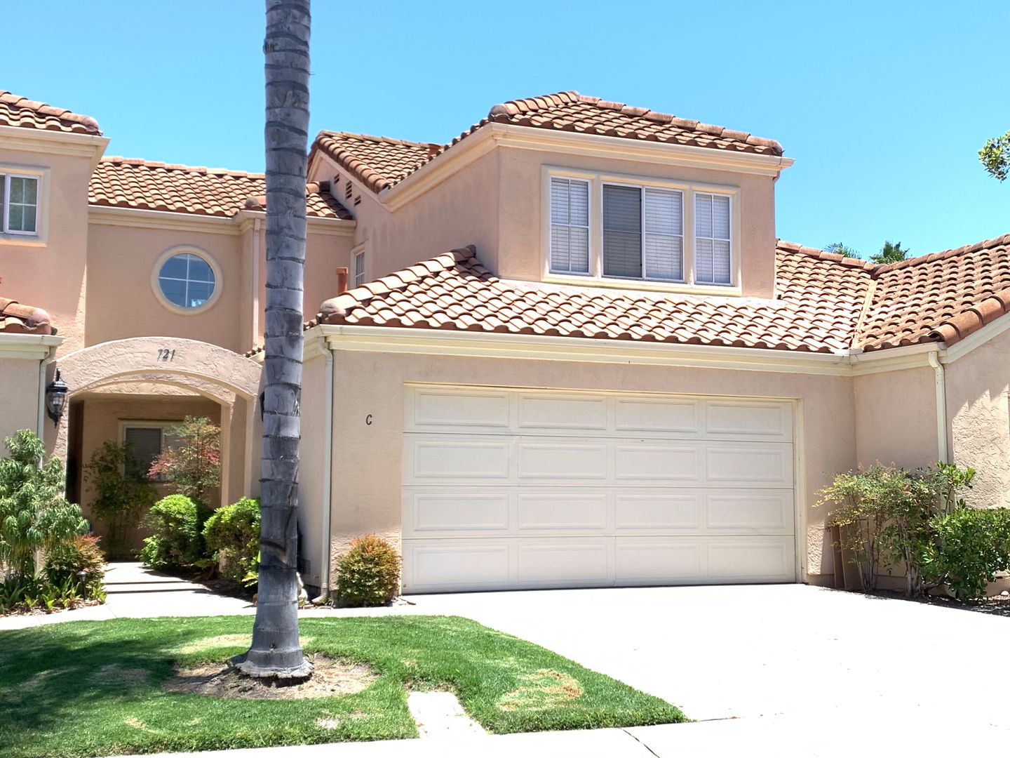 Chula Vista House: 721 Edgewater Drive