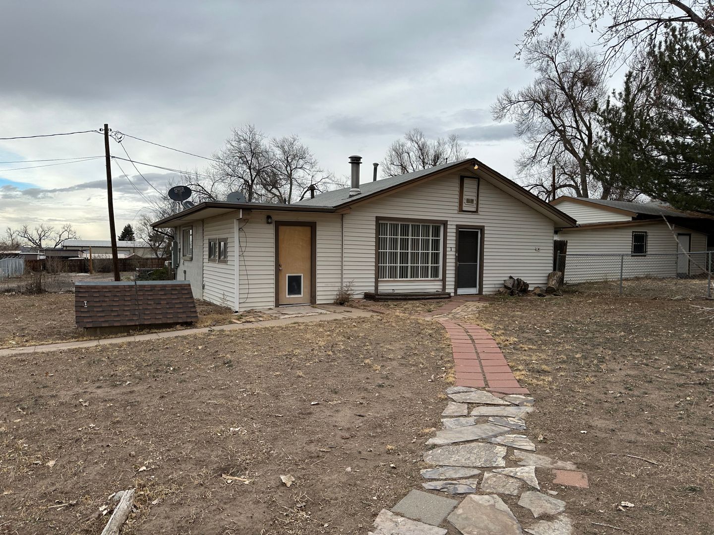 Littleton Apartment: 13048 N Highland Circle