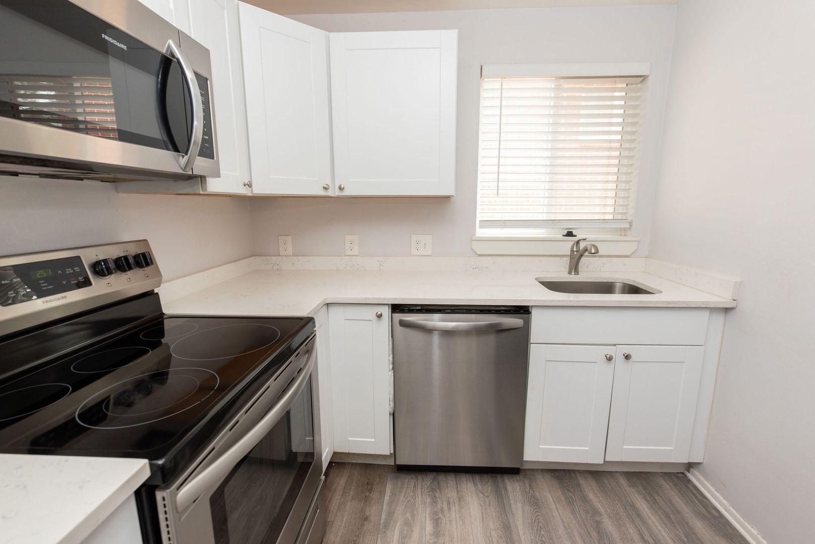 Littleton Apartment: 5542-5554 S. Grant St.