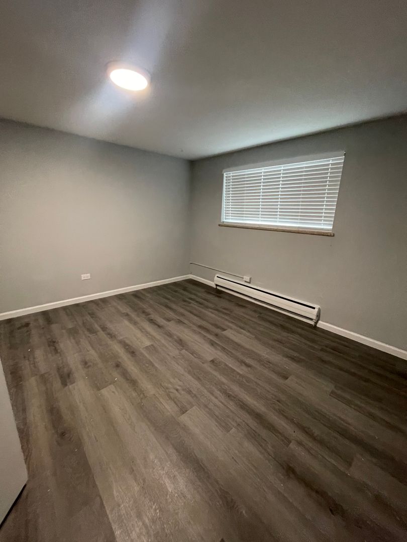 Littleton Apartment: 5532 S Grant St.