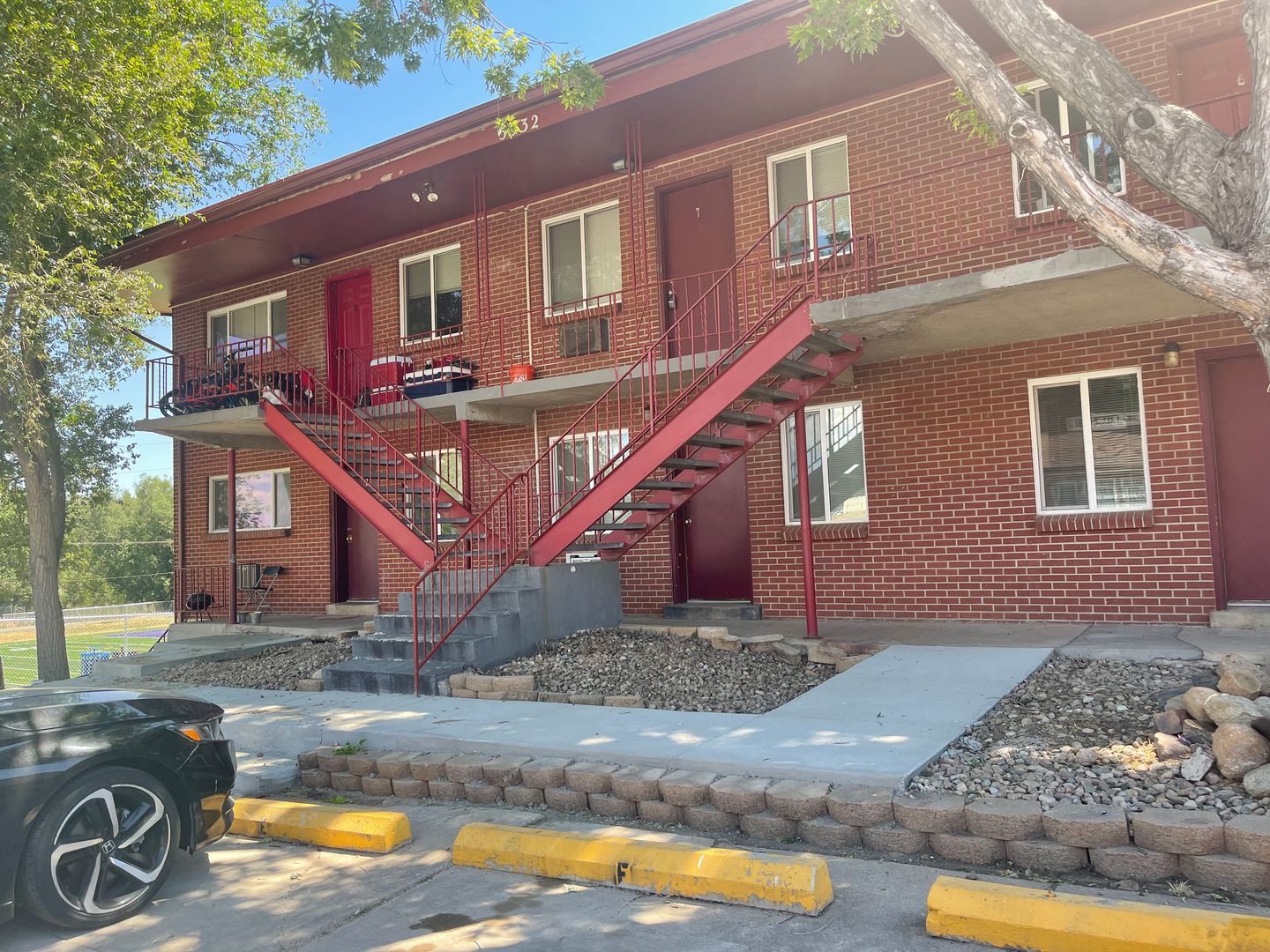 Littleton Apartment: 5532 S Grant St.