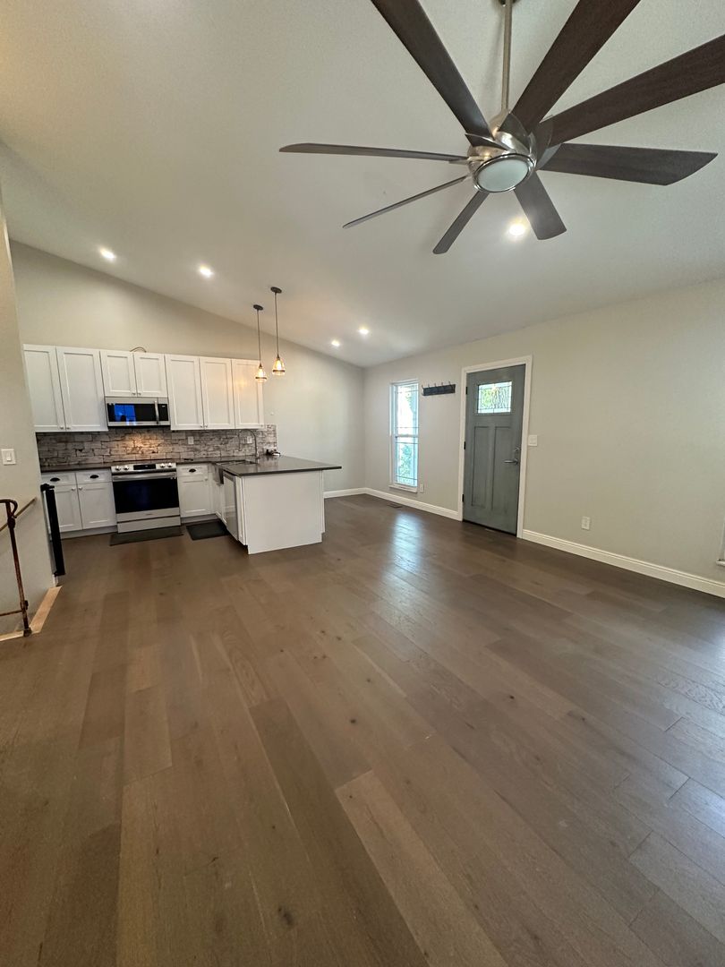 19732 E. Bates Drive Aurora, CO 80013 3 of 12