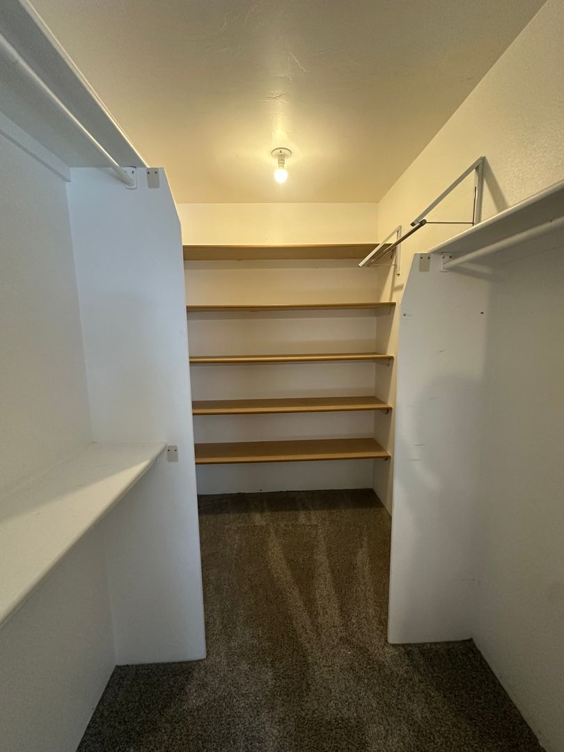 19732 E. Bates Drive Aurora, CO 80013 11 of 12