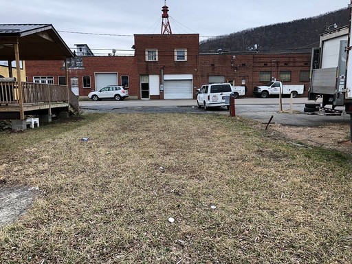 Empty Lot Located in Downtown West Jefferson; Zoned Community Shopping District