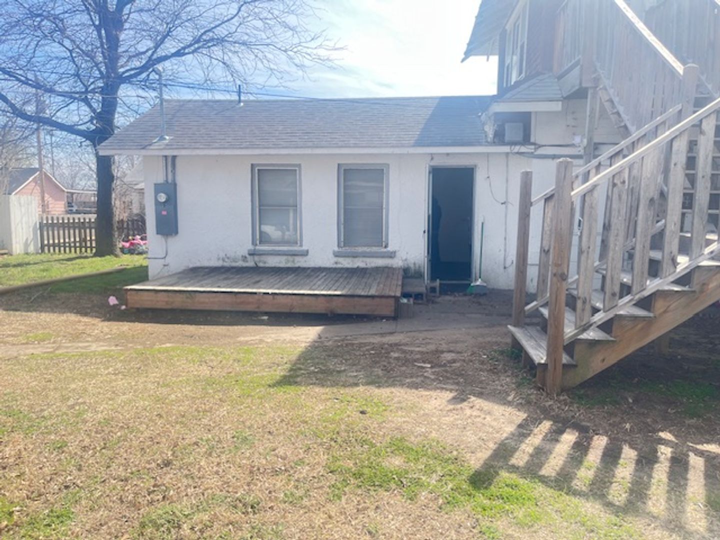 Wichita Apartment: 244 N Vine