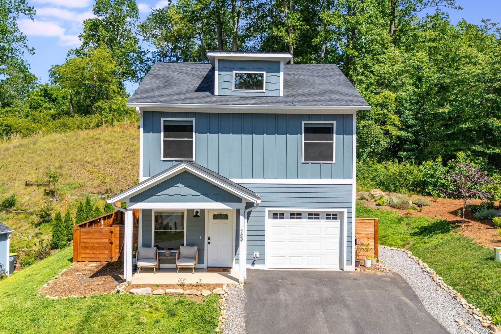 Asheville House: 120 Northbend Drive