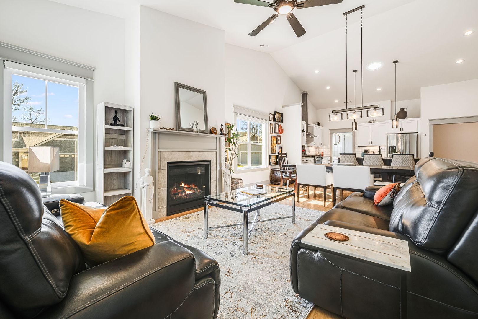 Arden House: 46 Cozy Cottage Way