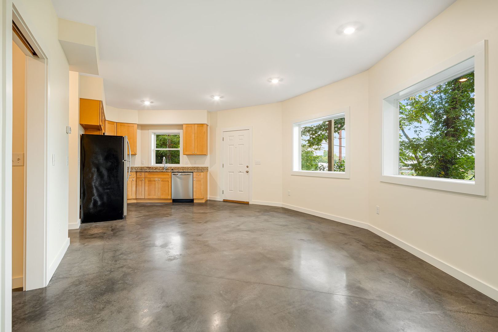 Asheville Apartment: 50 Logan Avenue