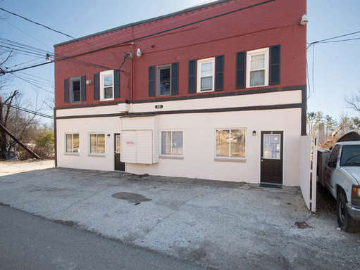 Super convenient location! One bedroom, one bathroom, $950!
