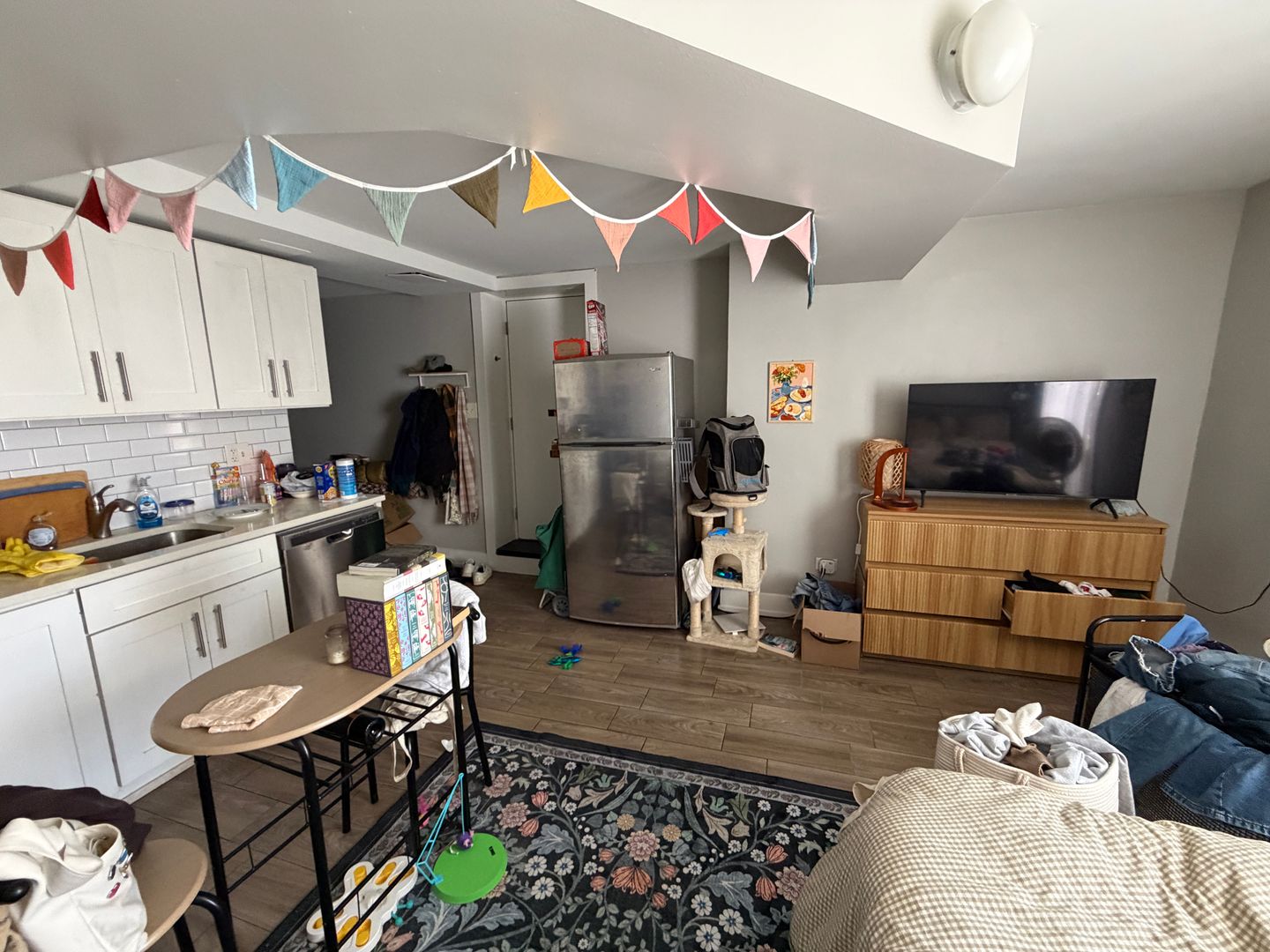 Chicago Apartment: 820-826 W. Cuyler
