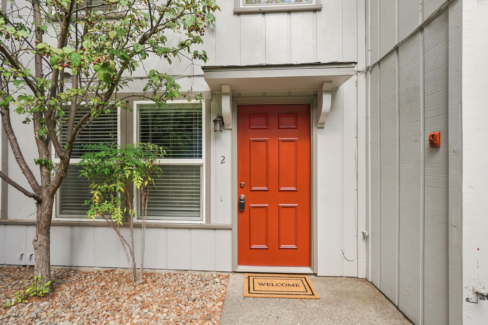 Ashland House: 327 N Main Street #2