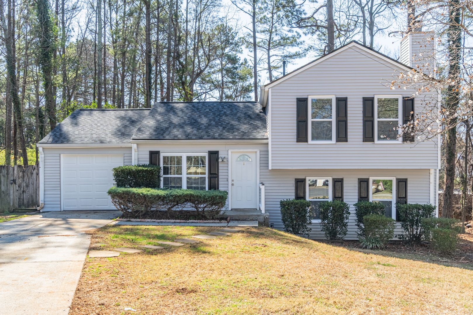 Alpharetta House: 210 Littlewick Way