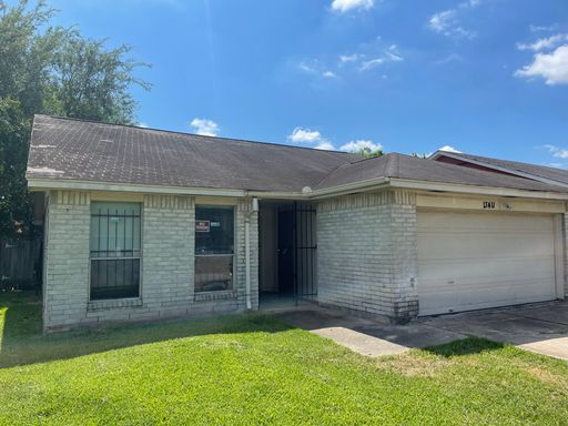 Cozy 4 bd/2 bth in Glen Iris Sub Division – photo 1