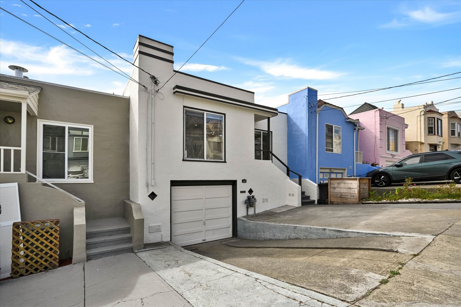 San Fancisco House: 123 Byxbee Street