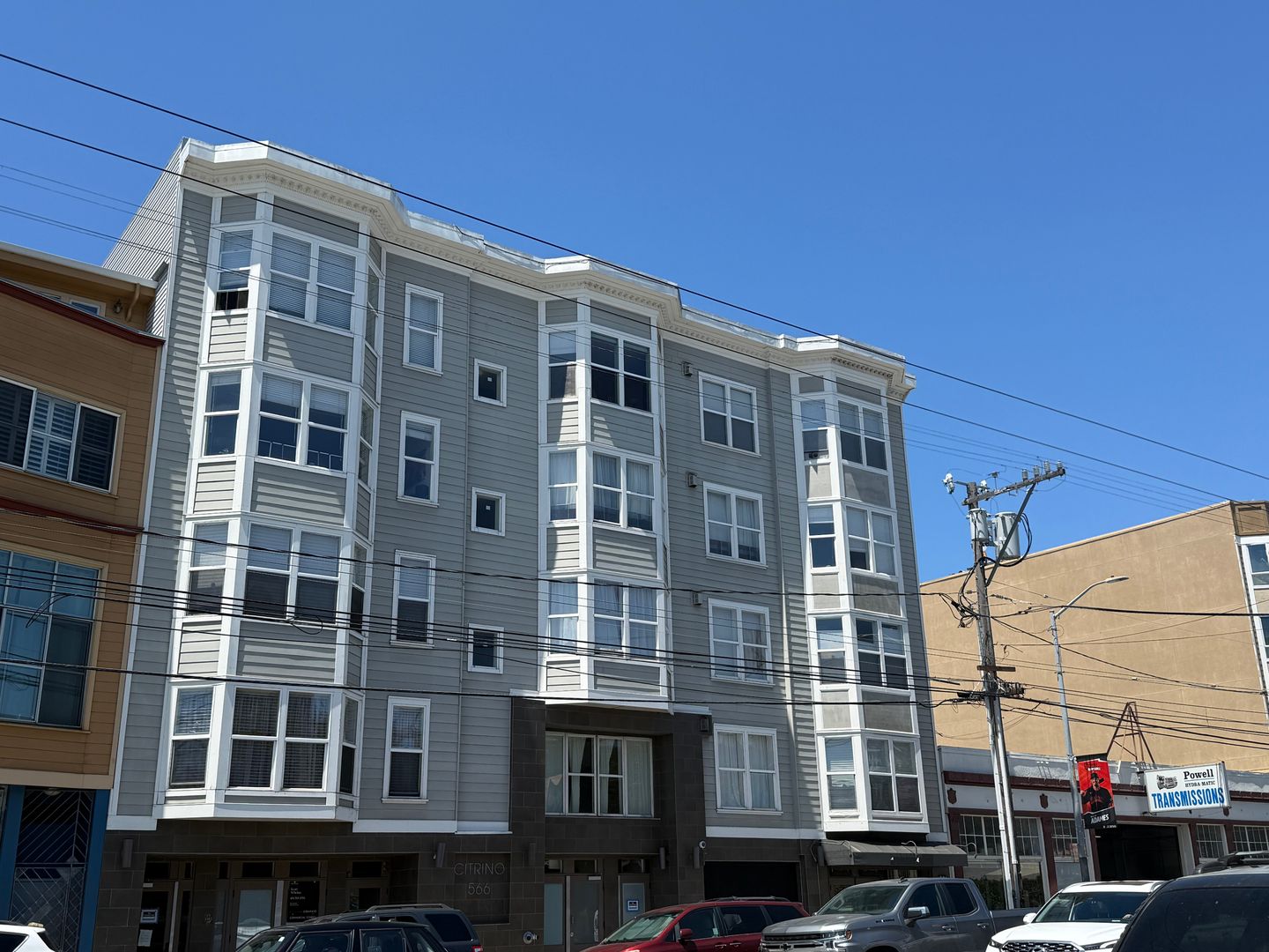 San Francisco Condo: 566 S Van Ness Ave. #2