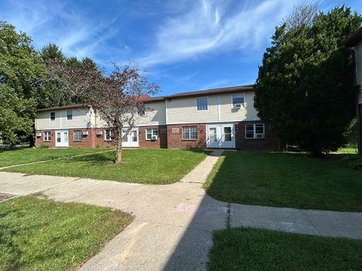 $500 Security Deposit w/12 Month Lease