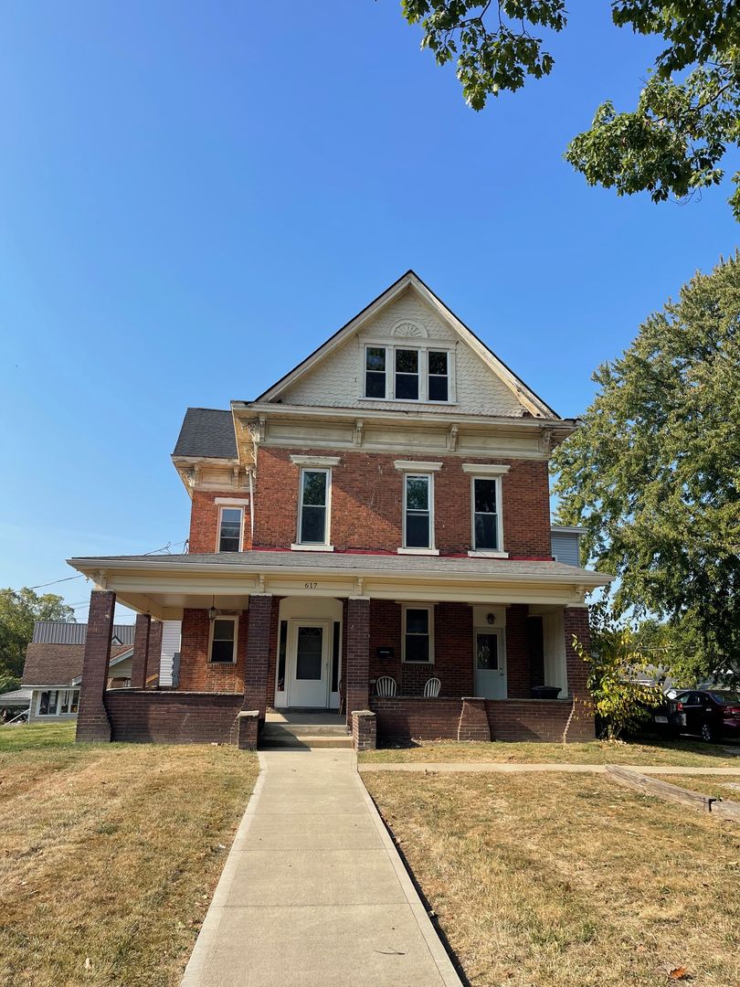 Ashland Apartment: 617 Sandusky St