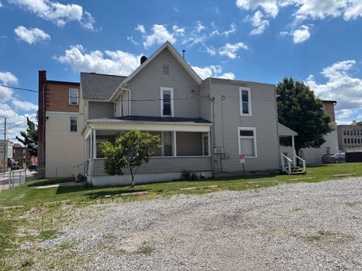 2 Bedroom Upstairs Duplex – photo 1