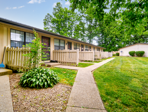 350 Security Deposit Special + 1/2 OFF 1st Month's Rent