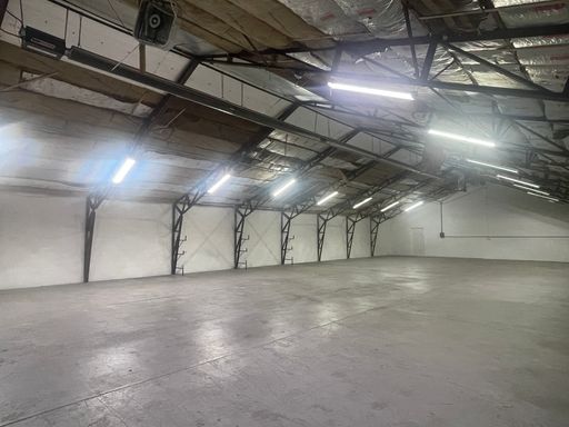 Need warehouse, storage, or shop space? – photo 1