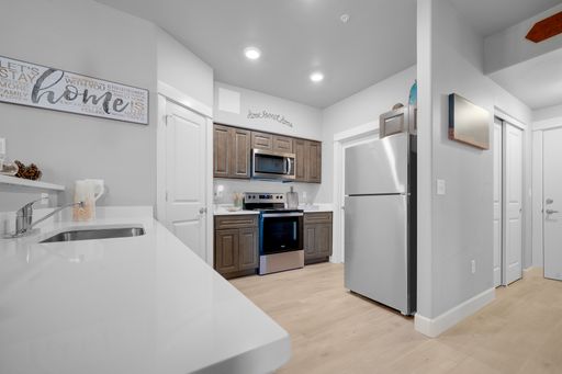 The Reserve at Northgate - 1086 SF Two-Bedroom Two-Bath Deluxe – photo 1