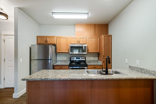 Webster Ridge - One-Bedroom One-Bath - 634 SF