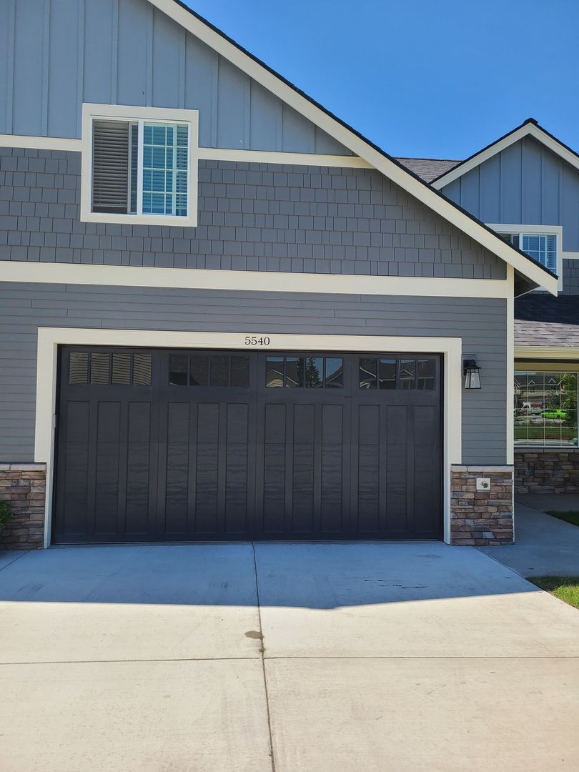 Auburn Townhome: 5531-5597 34th Street SE