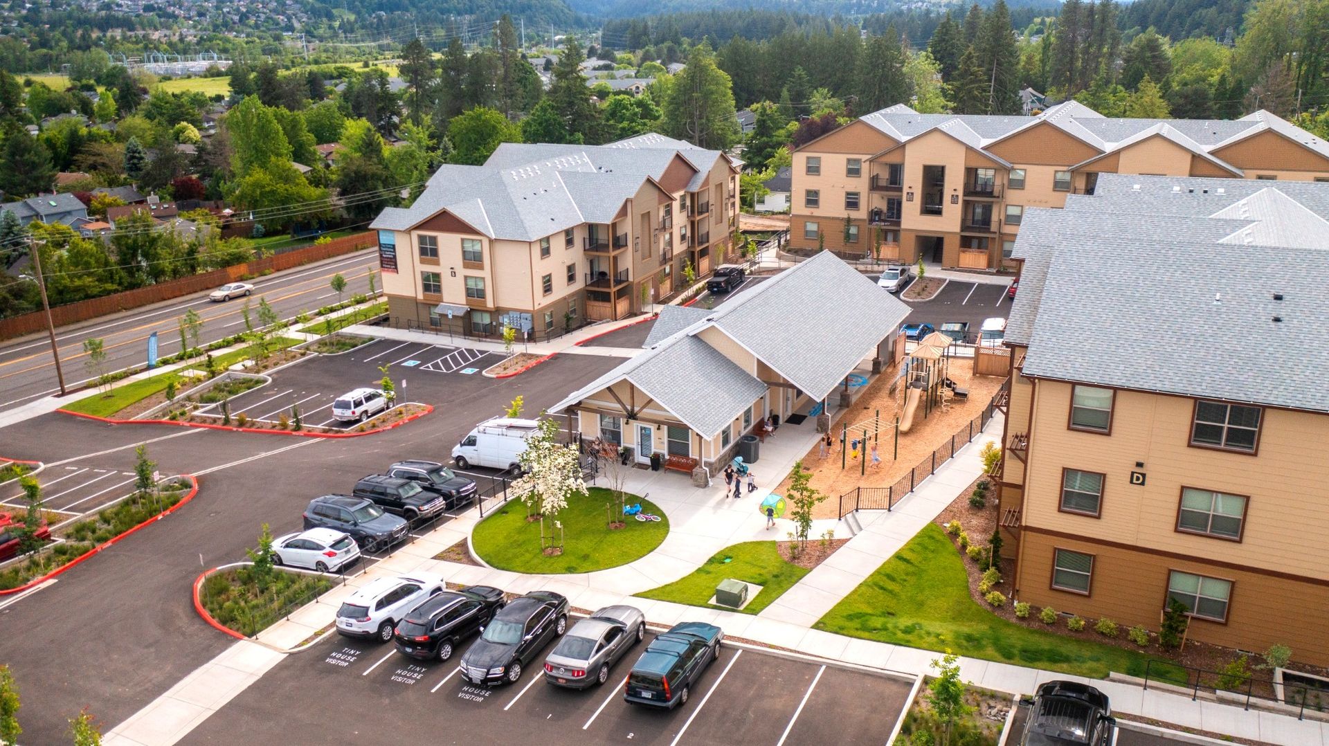 Gresham Apartment: 2027 W. Powell Blvd