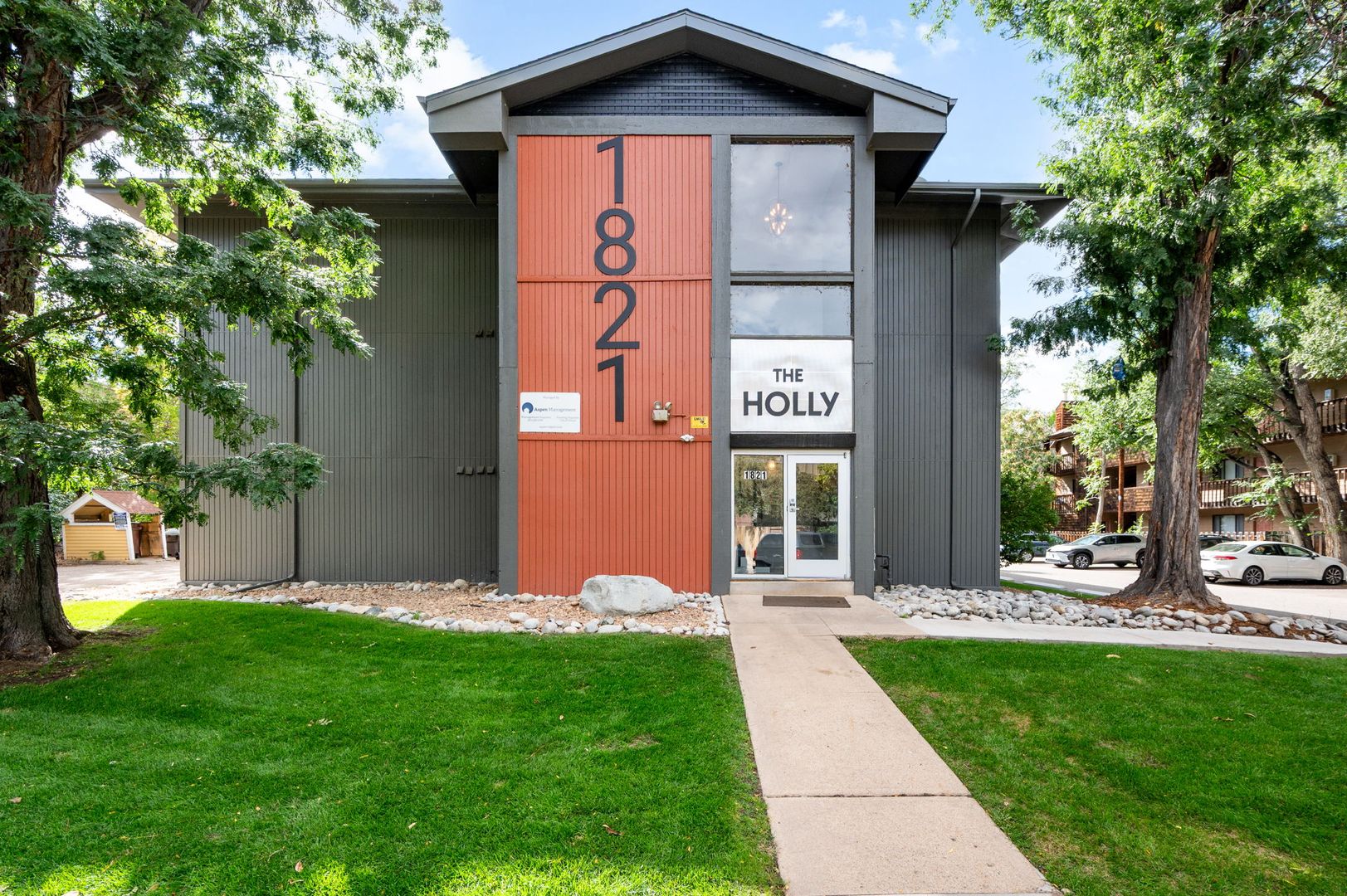 Boulder Apartment: 1821 22nd Street