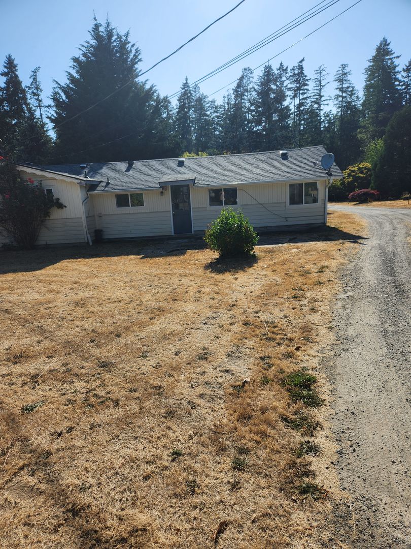 Peacock Hill Ave NW Duplex