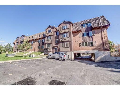 Devonshire #10 - Shared Bedroom (Aug 2026-2027) - 4 Contracts Available – photo 1