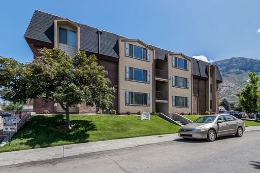 East Cambridge #4 - Shared Bedroom (Aug 2026-Aug 2027) - 2 Contracts Available – photo 1