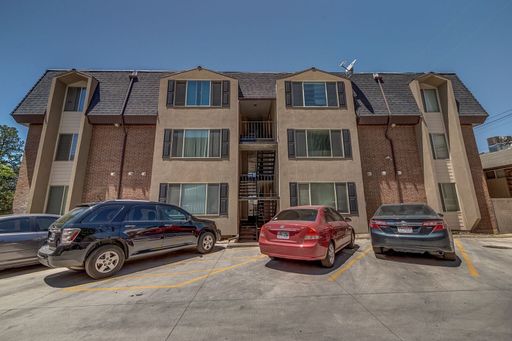 West Cambridge #2 - Shared Bedroom (Aug 2026-Aug 2027) - 2 Contracts Available – photo 1