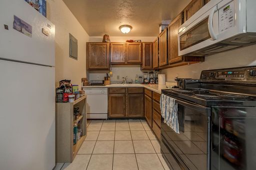 Old Mill #316- Private Bedroom with Private Showers (August 2026-2027) - 2 Contracts Available – photo 1