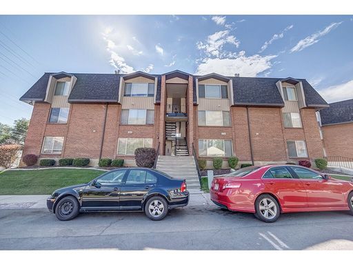 Kensington #7 - Shared Bedroom (Aug 2026-Aug 2027) - 2 Contracts Available – photo 1