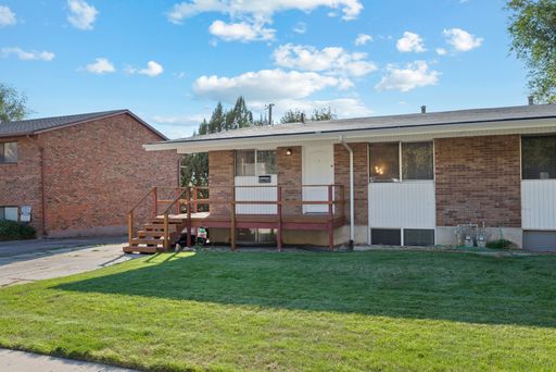 Heritage House #761 - Private Bedroom (Aug 2026-Aug 2027) - 3 Contracts Available – photo 1