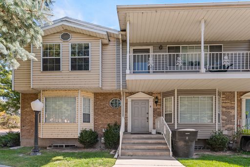 Temple Lane #2 - Private Bedroom (Aug 2026-Aug 2027) - 2 Contracts Available – photo 1
