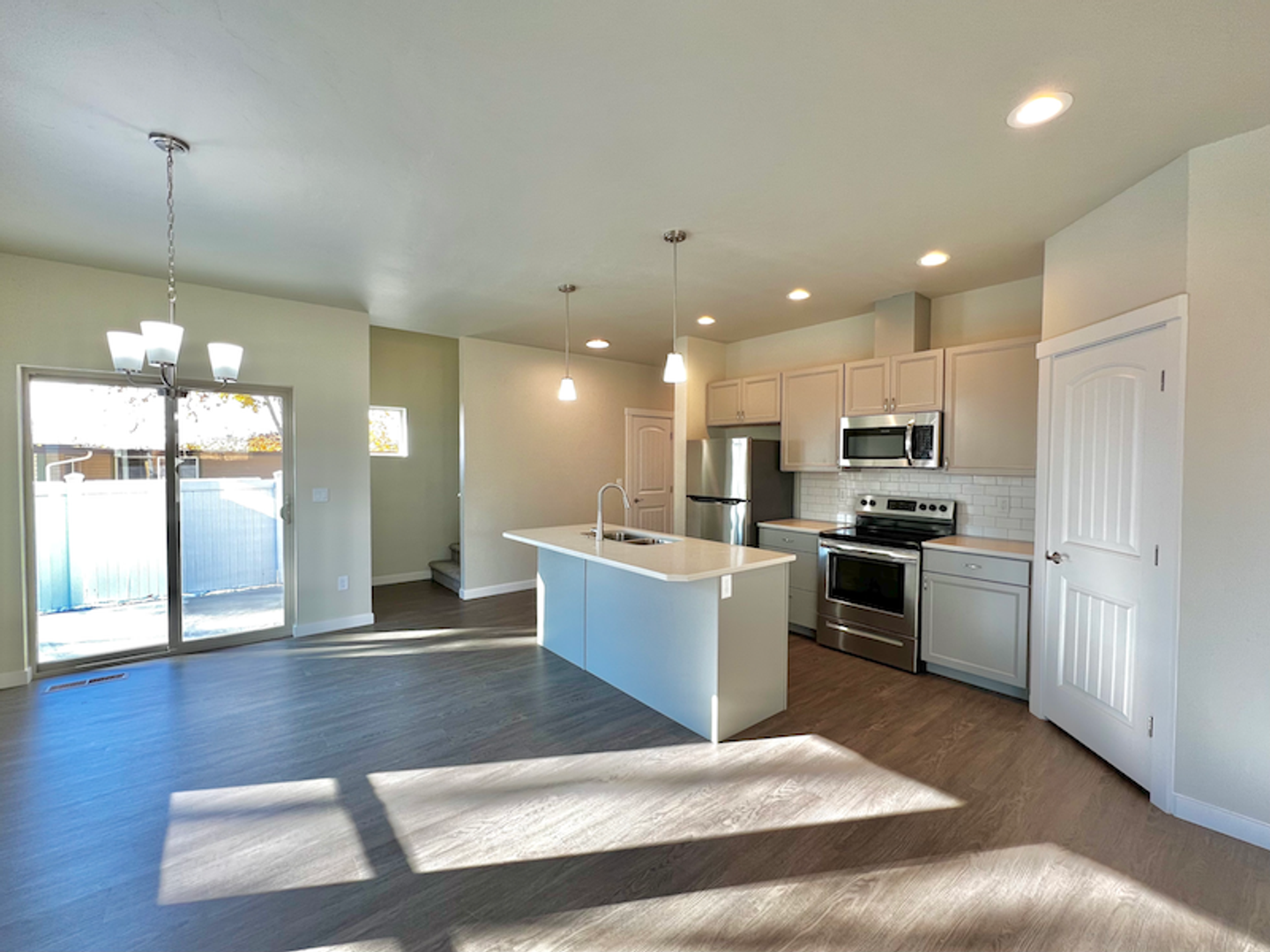 Boise Townhome: 5899 W Castle Dr
