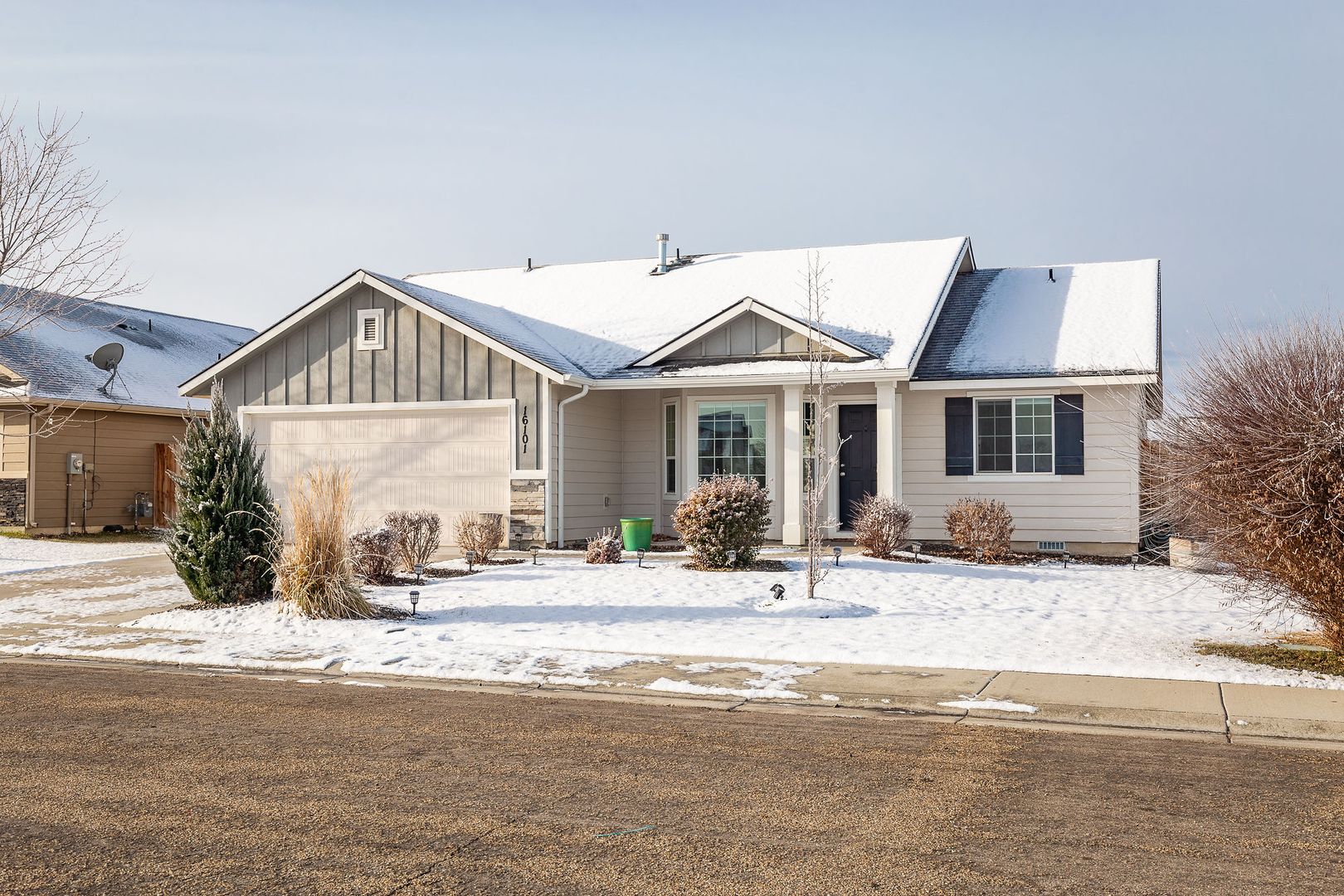 Nampa House: 16101 Meander Creek